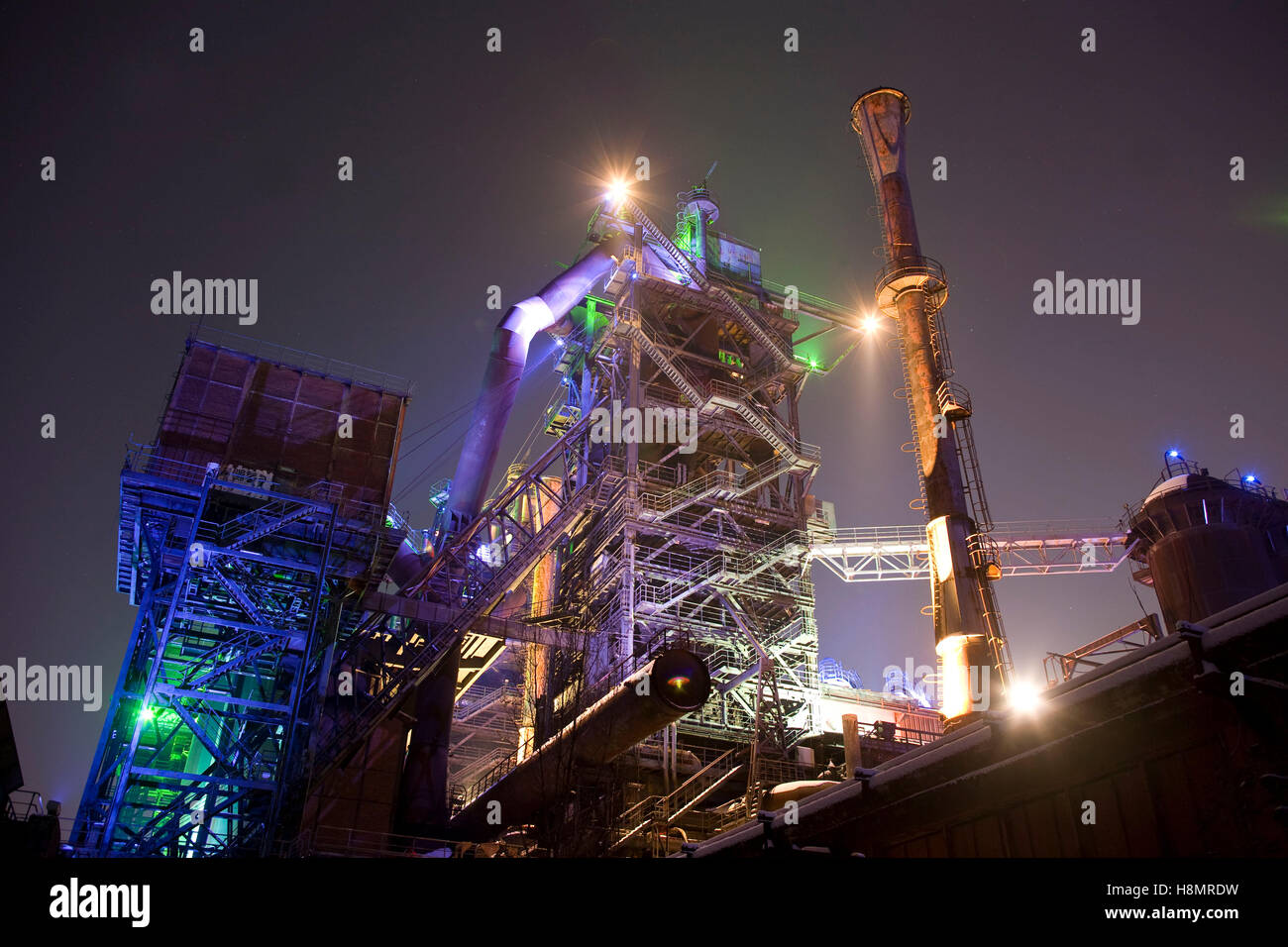 Germany,  Ruhr area, Duisburg, Duisburg-Nord Country Park with light-show by Jonathan Park, former Thyssen blast furnace works Stock Photo