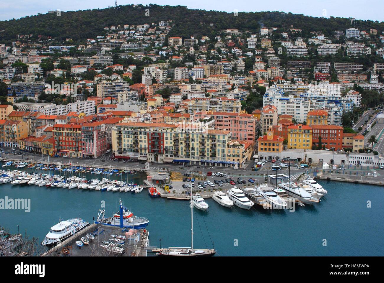 Côte d'Azur. Nice. Harbour and district Lympia. in the background the hill Mont Alban with the same-named fort Alban. | usage worldwide Stock Photo