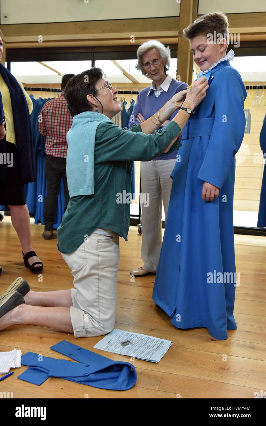 Choir ruff hires stock photography and images Alamy