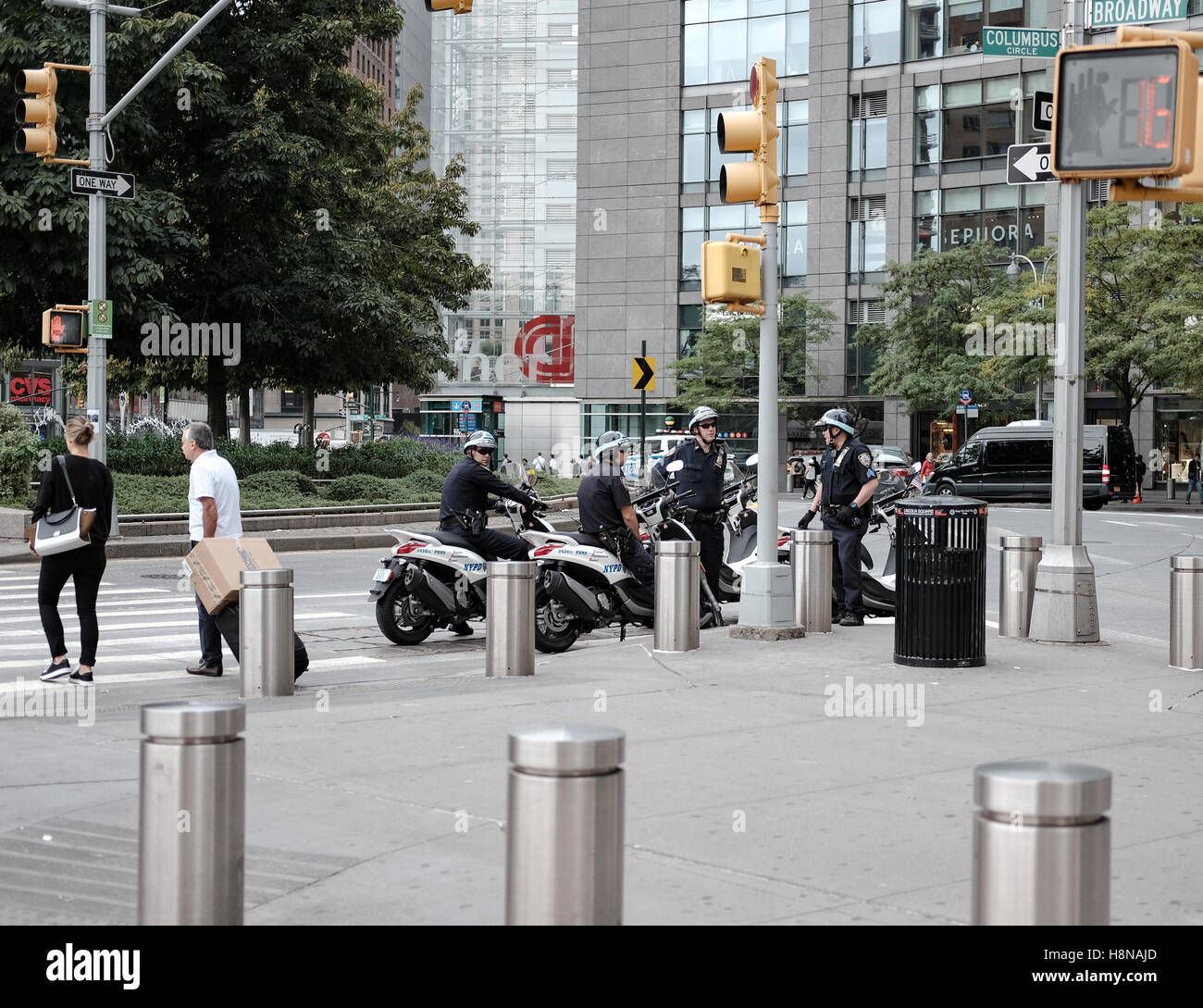 Group of NYPD police officers seen parked up outside Central Park, New ...