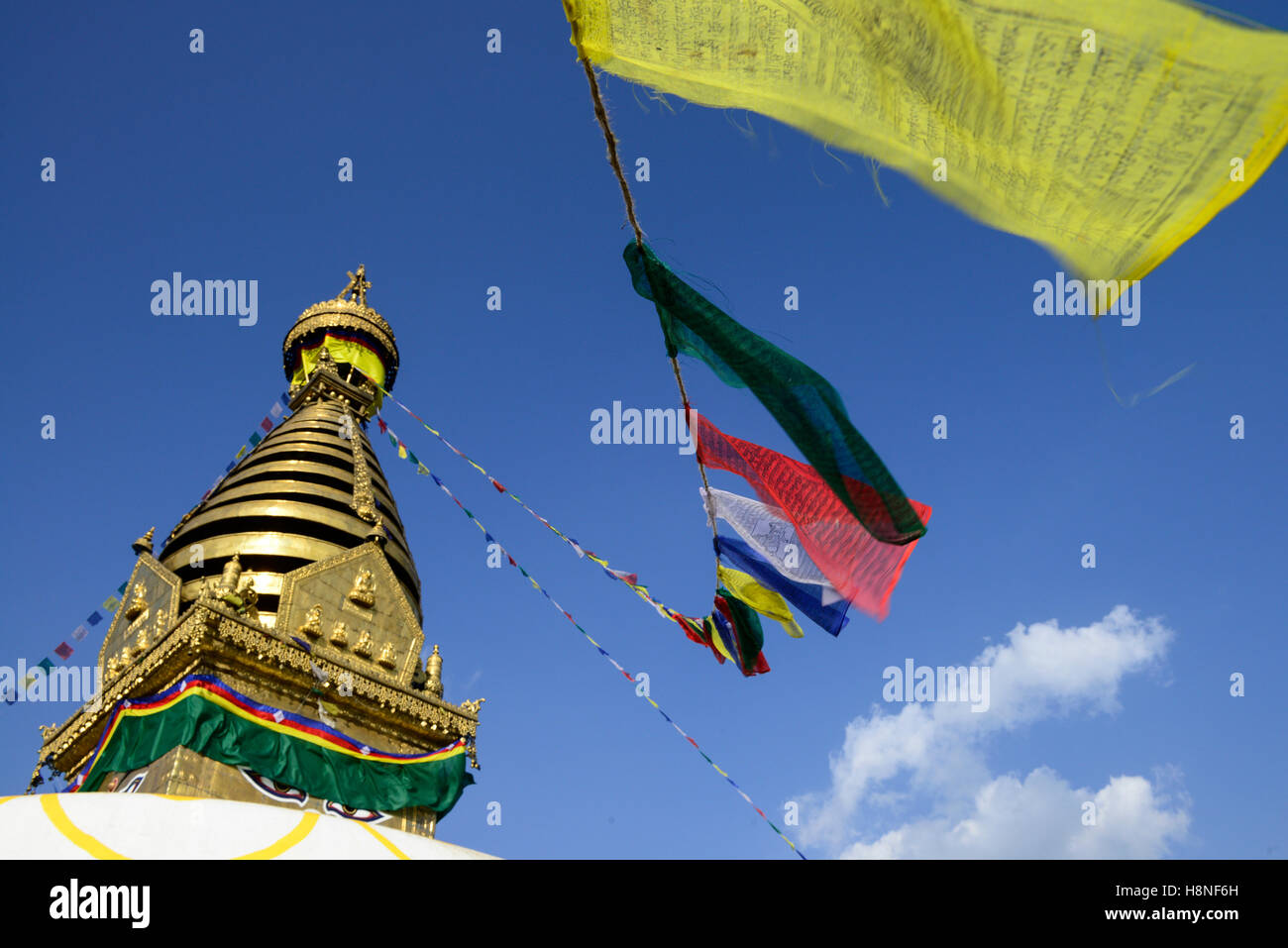 NEPAL Kathmandu, buddhist Swayambhu Stupa and prayer flags Stock Photo