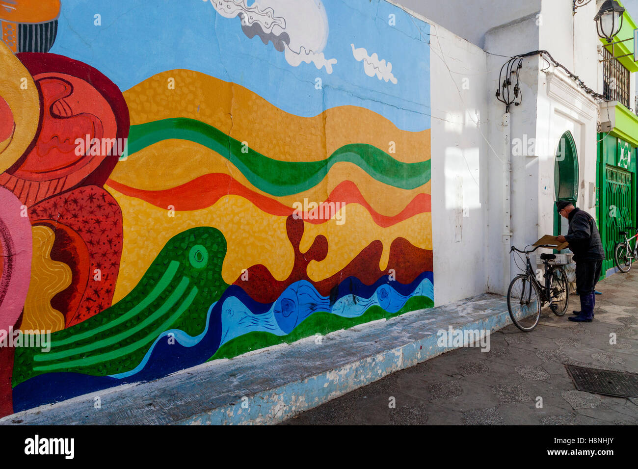 Colourful Street Art In The Medina Asilah Morocco Stock Photo Alamy Colourful Street Art In The Medina Asilah Morocco Stock Photo Alamy