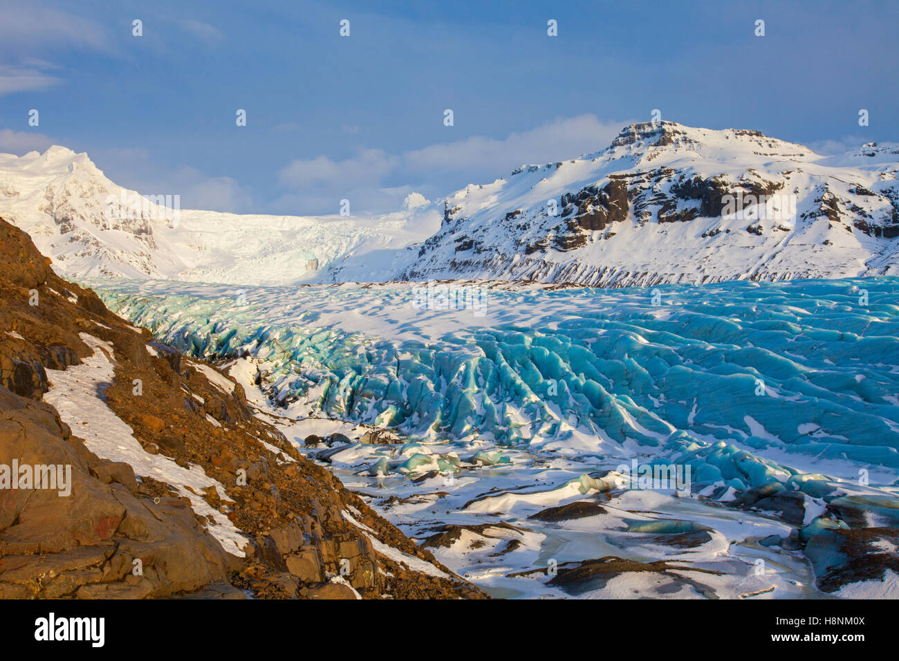 Svinafellsjökull, arm of the Vatnajökull, Iceland's largest glacier in winter Stock Photo