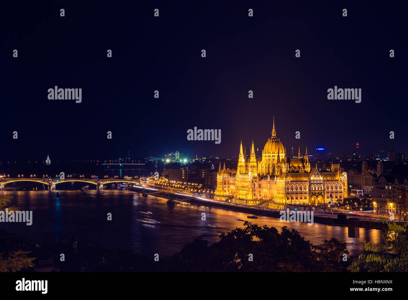 Beautiful view parliament budapest hi-res stock photography and images ...