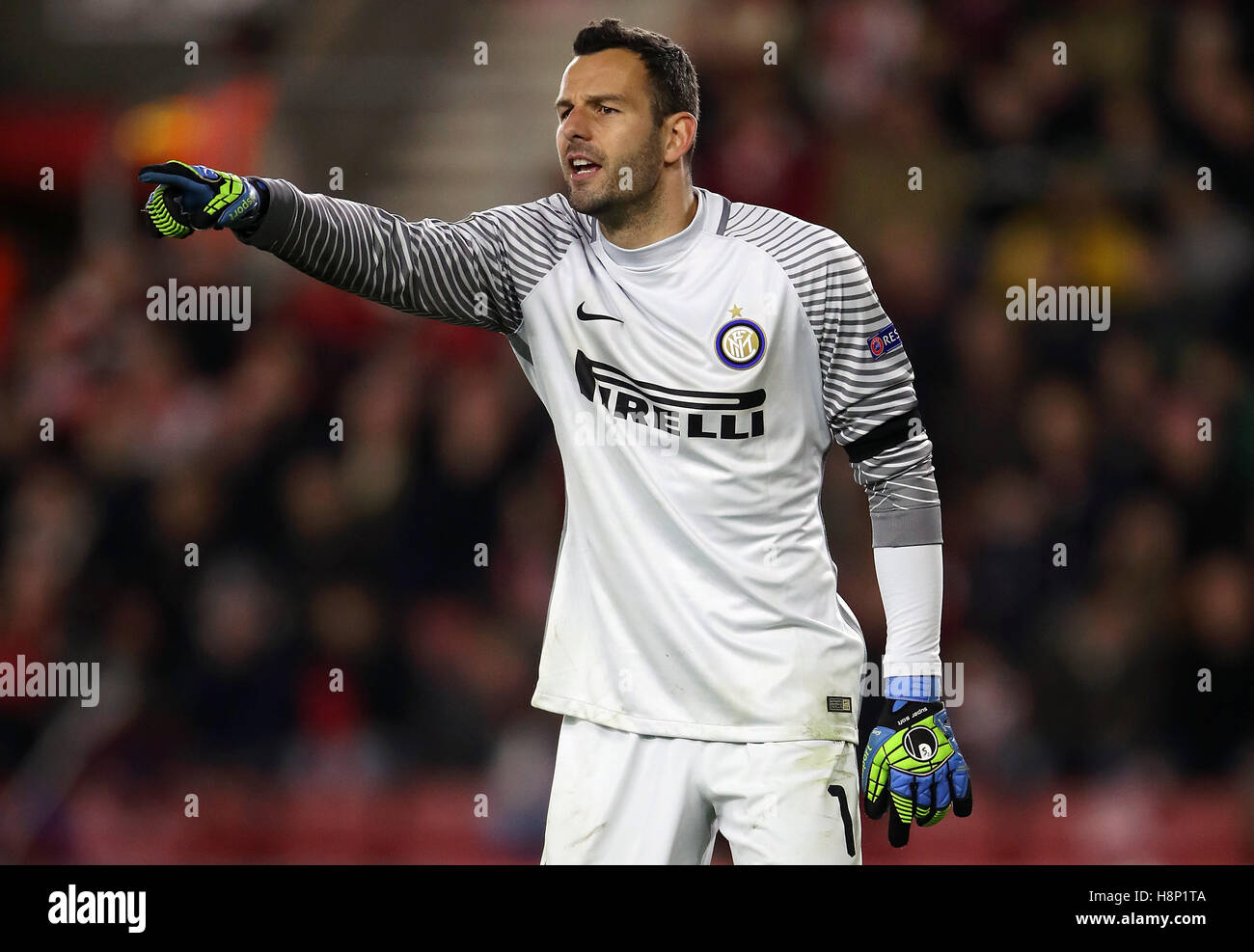 Inter milan goalkeeper hi-res stock photography and images - Alamy