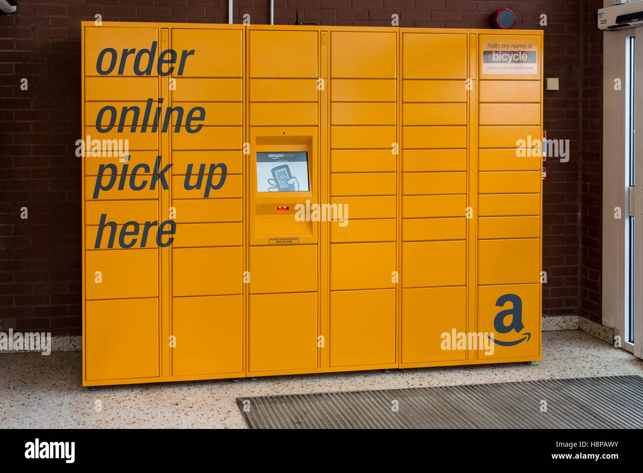 Amazon Pick Up High Resolution Stock Photography and Images - Alamy