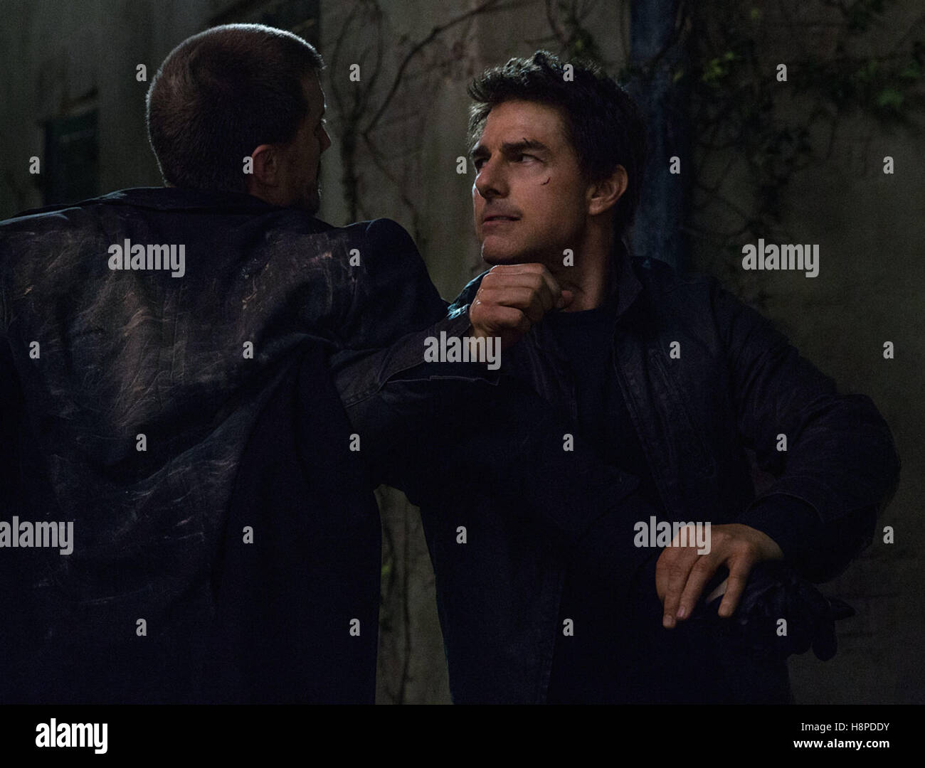 JACK REACHER NEVER GO BACK 2016 visual data 7