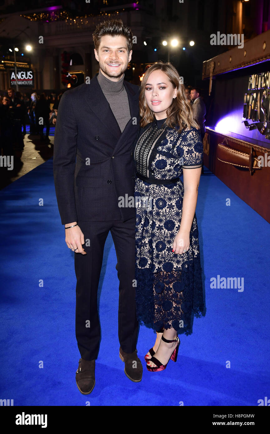 Tanya Burr and Jim Chapman attending the Fantastic Beasts and Where to Find Them European Premiere at Leicester Square, London. Stock Photo