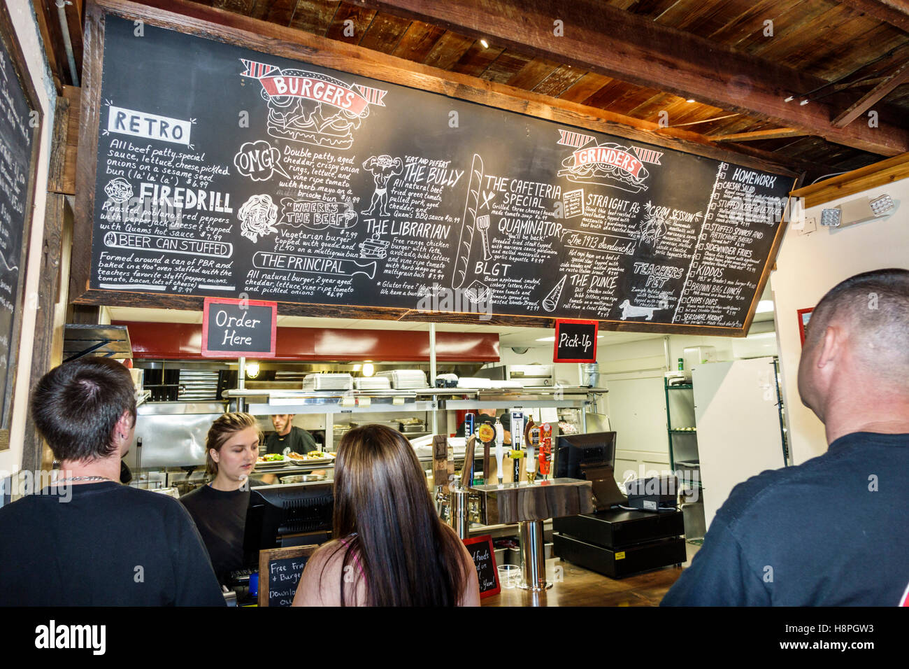 Florida,South,Titusville,Quam's Schoolhouse Burgers & Grinders