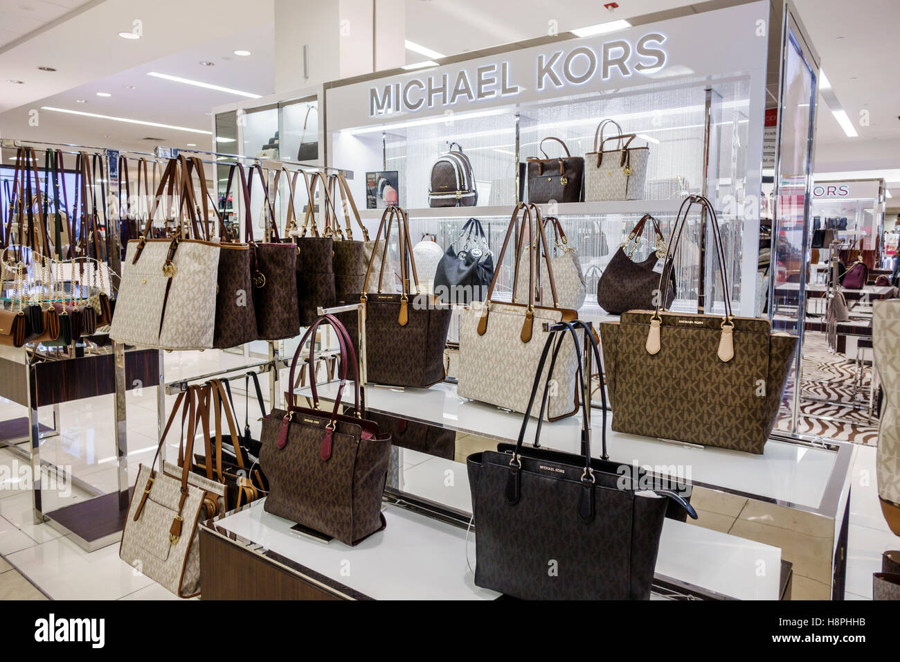 Macy's Department Store Handbags | Paul Smith