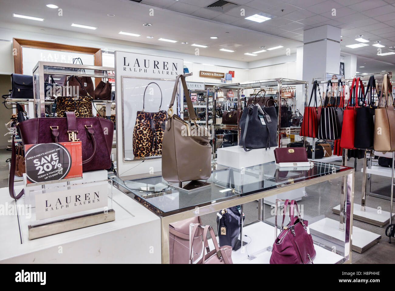 Outlet Ralph Lauren Miami Beach - Prism Contractors & Engineers