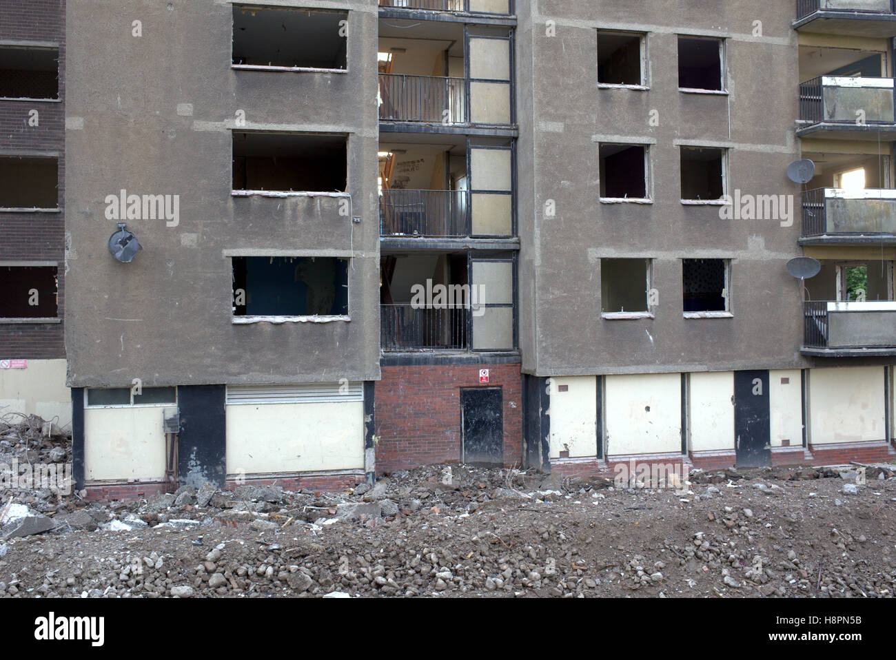 Demolishing of Glasgow tower blocks high flats or skyscrapers Stock ...