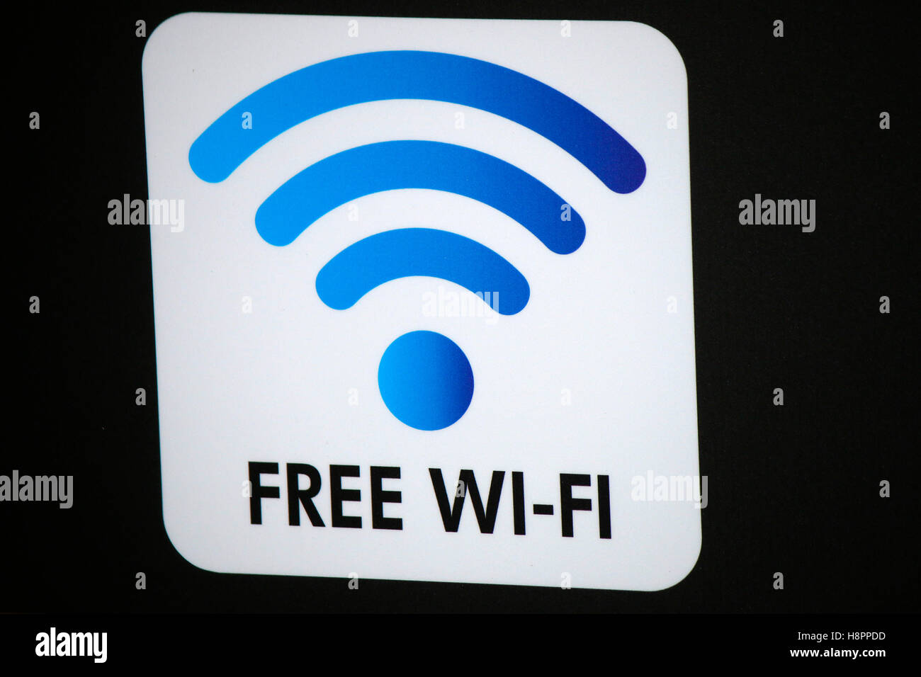 das Logo der Marke 'Free Wifi', Berlin. Stock Photo