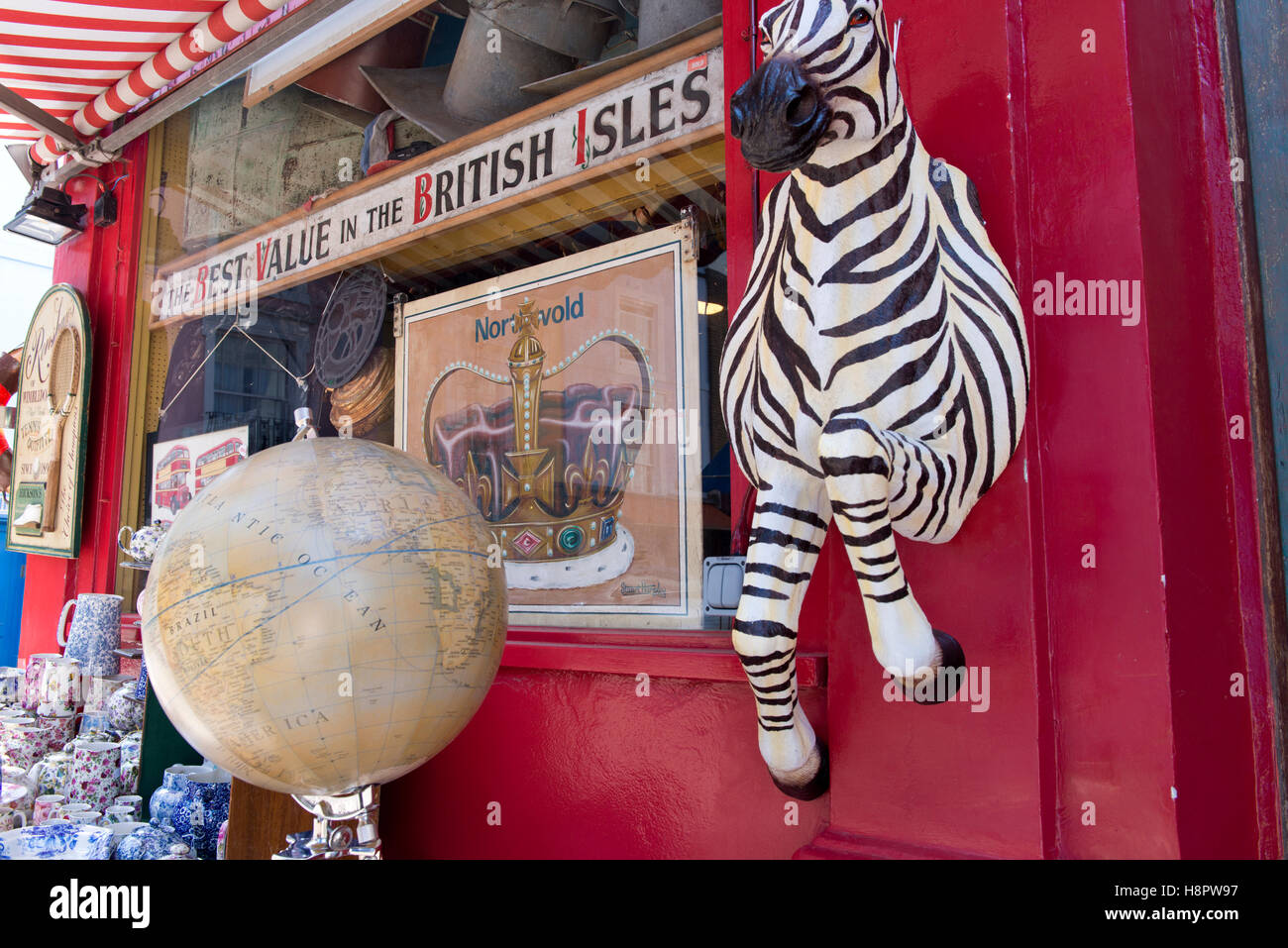 Portobello road antique shops Stock Photo Alamy