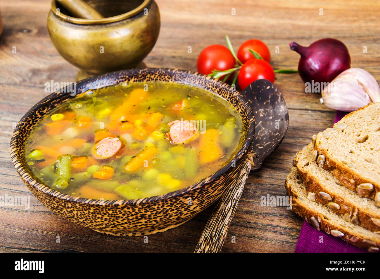 VEGETABLE SOUP NUTRITION INFORMATION visual data 2