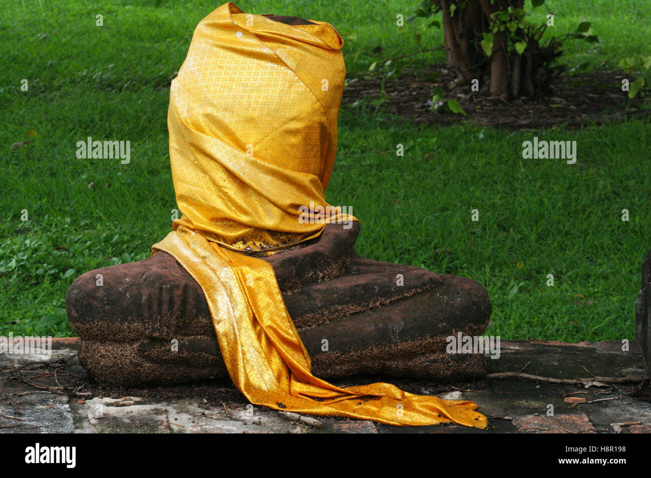 Headless Buddha statue Stock Photo Alamy