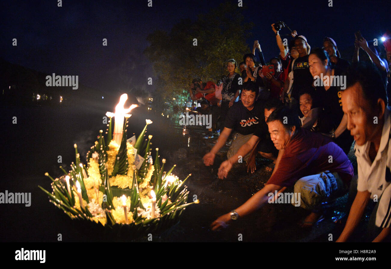 Bandar Seri Begawan, Brunei, 14th November 2016. Thai people living in