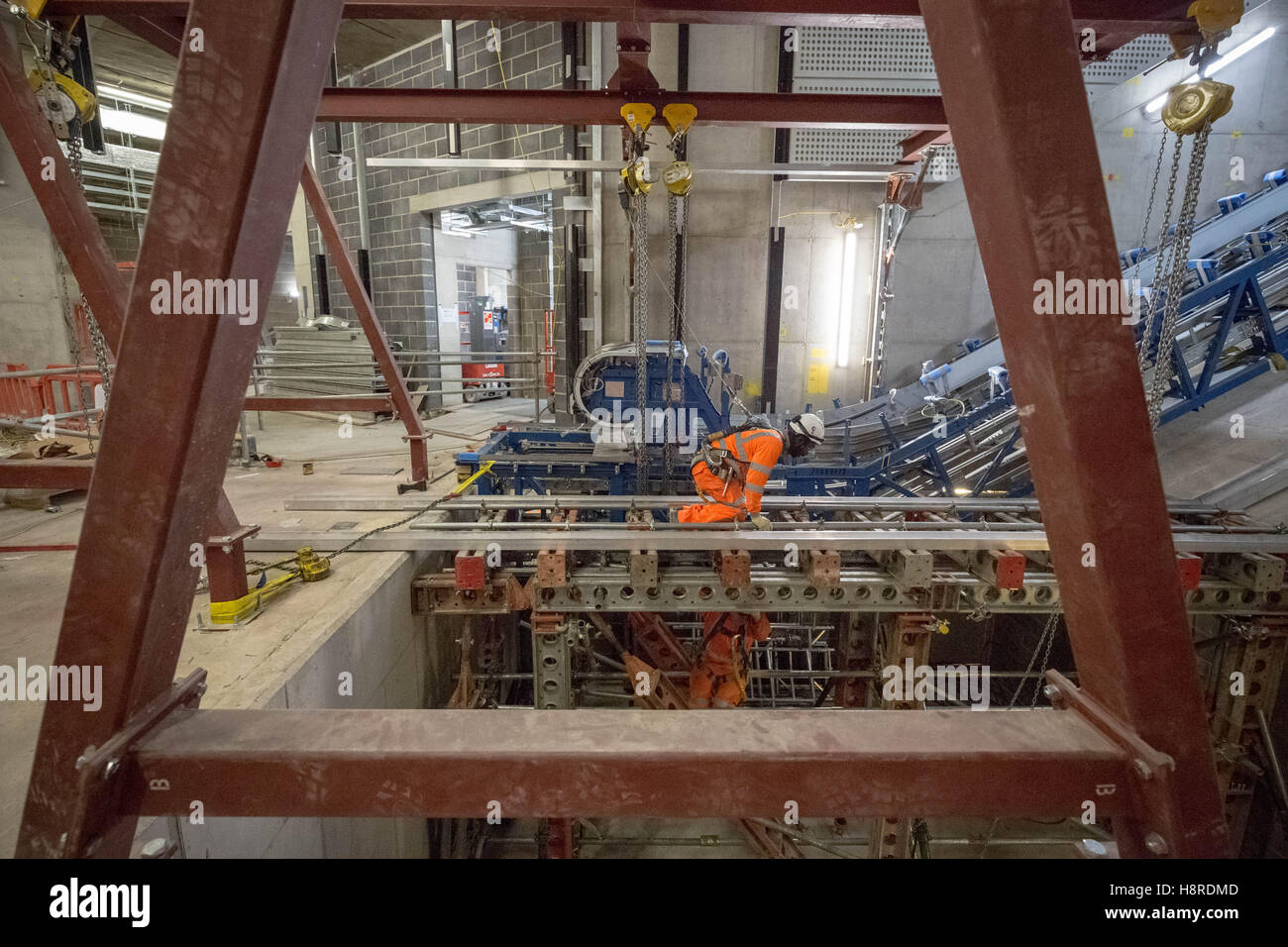 London, UK. 16th November, 2016. Crossrail construction continues. Tottenham Court Road Station. Main escalator shaft is installed Credit:  Guy Corbishley/Alamy Live News Stock Photo