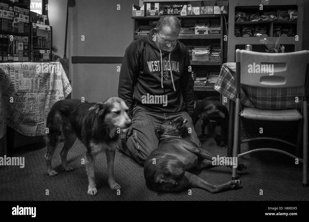 McDowell County, West Virginia, USA. 14th Nov, 2016. As the poverty