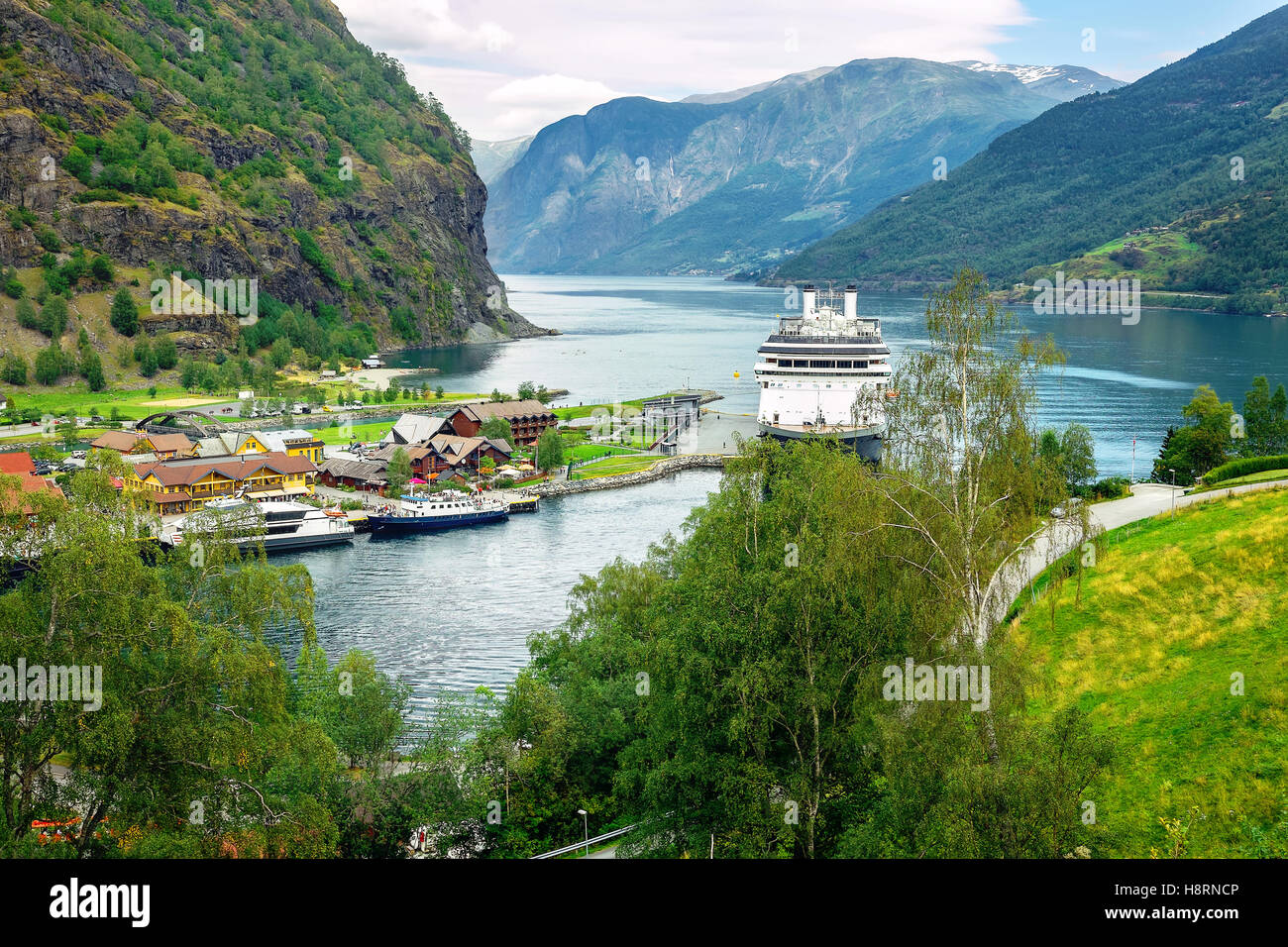 Port Flam with cruise ship. Aurlandsfjord, Norway Stock Photo