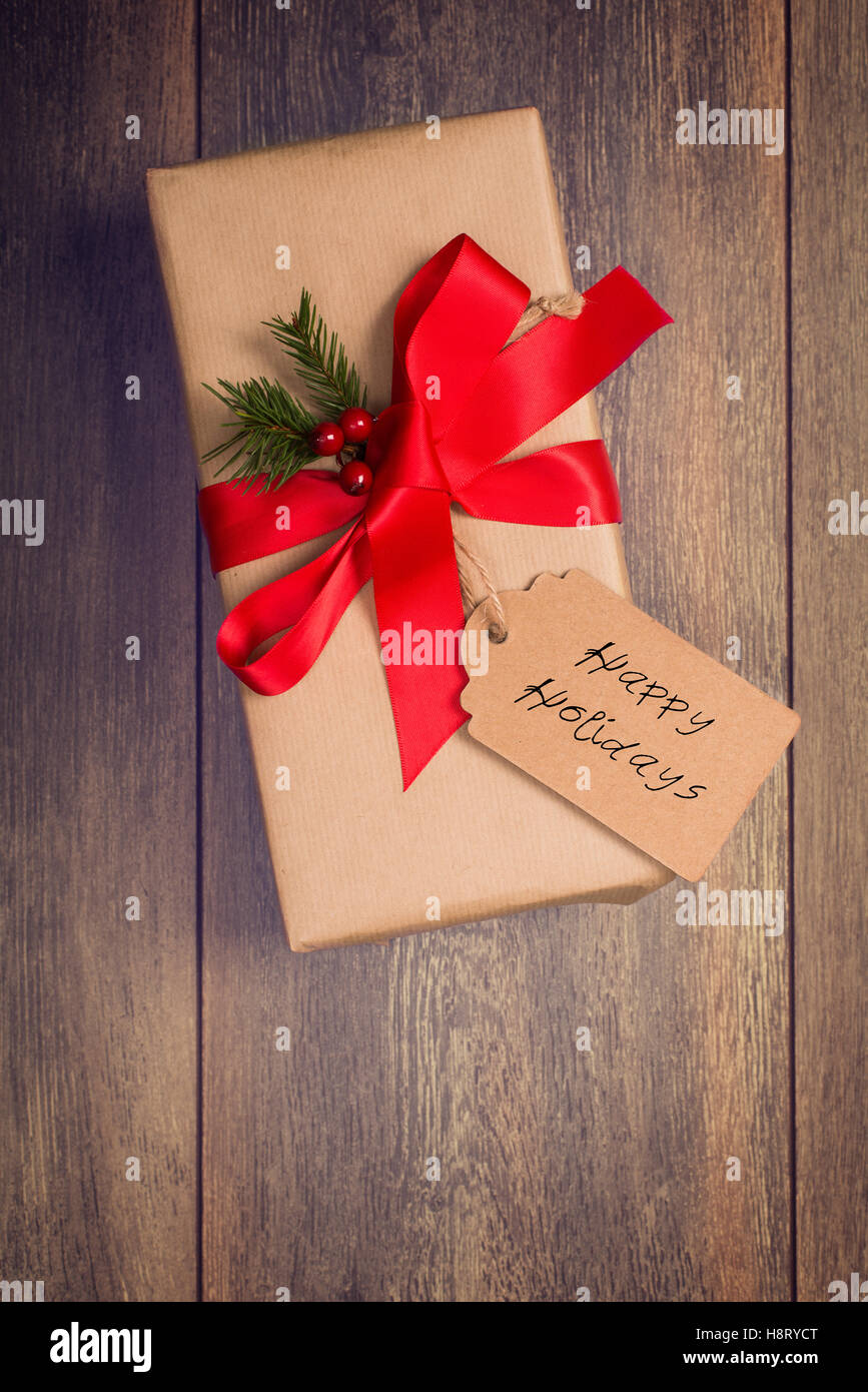 Present wrapped box hi-res stock photography and images - Alamy