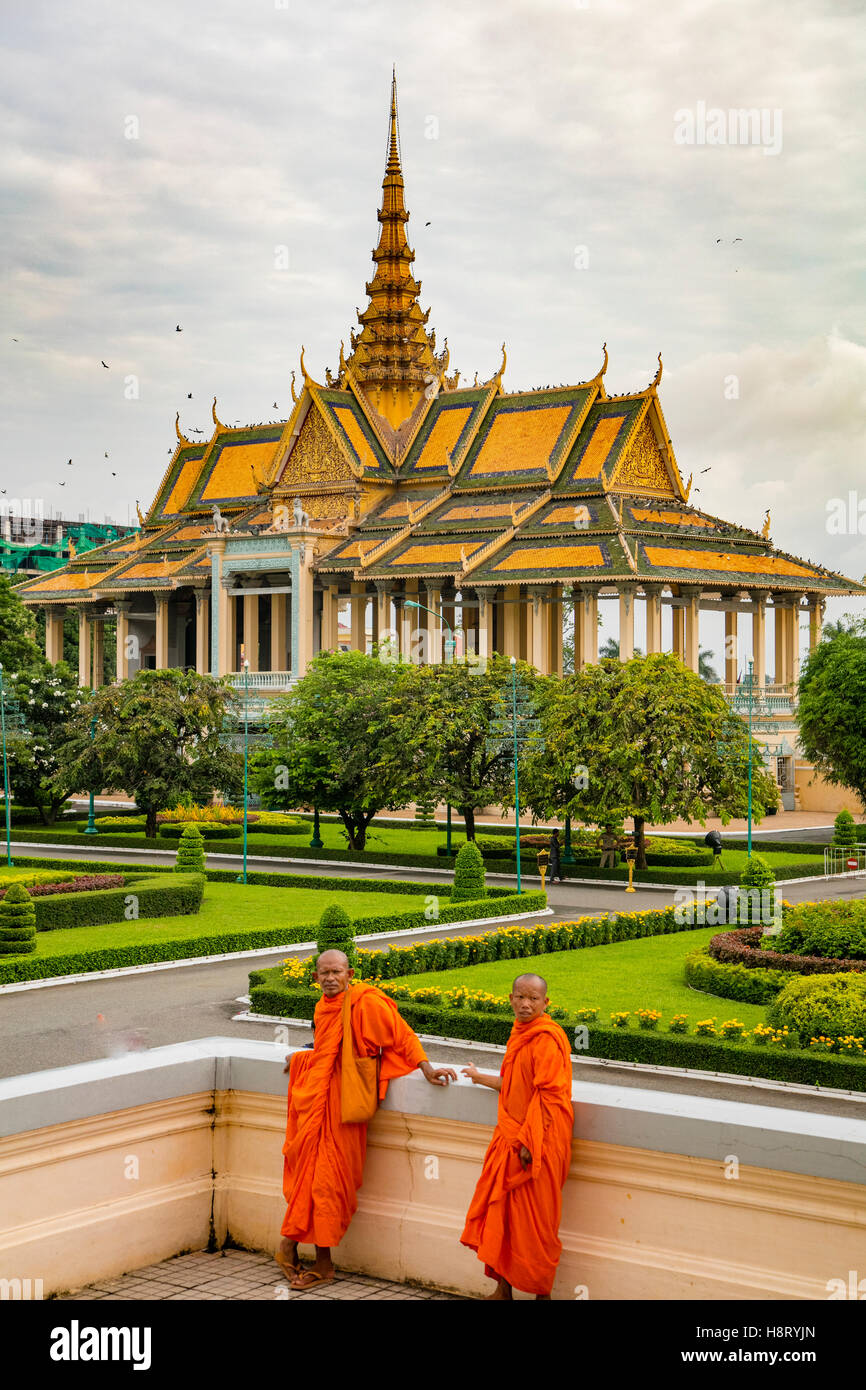 Royal Palace and National Museum. Phnom Penh, Cambodia Stock Photo