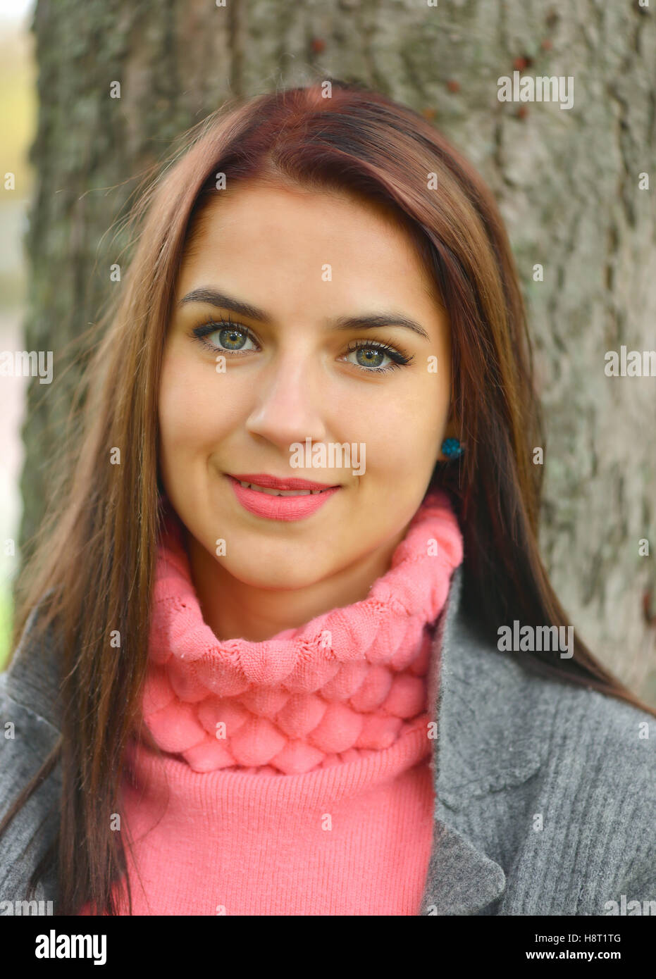 Beautiful girl in autumn park Stock Photo - Alamy