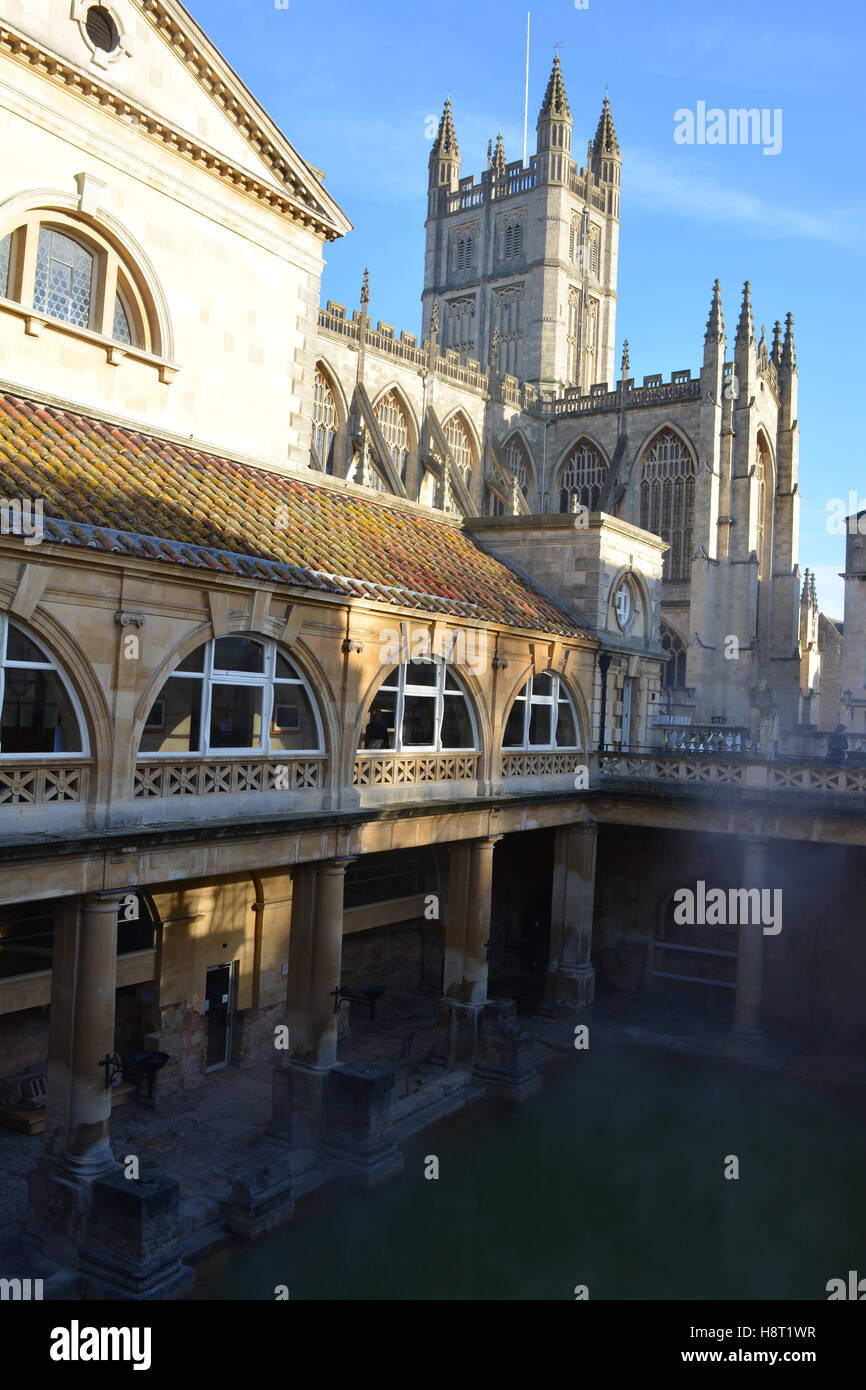 The Roman Baths, Bath, Somerset, England, with Bath Abbey in the ...