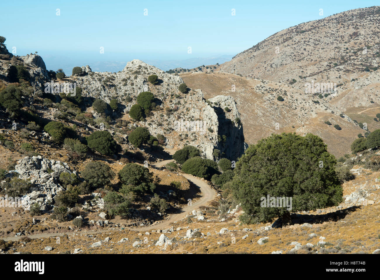 Griechenland, Kreta, Blick von der Strasse von Geraki nach Kaminaki auf der Lassithi-Hochebene Stock Photo