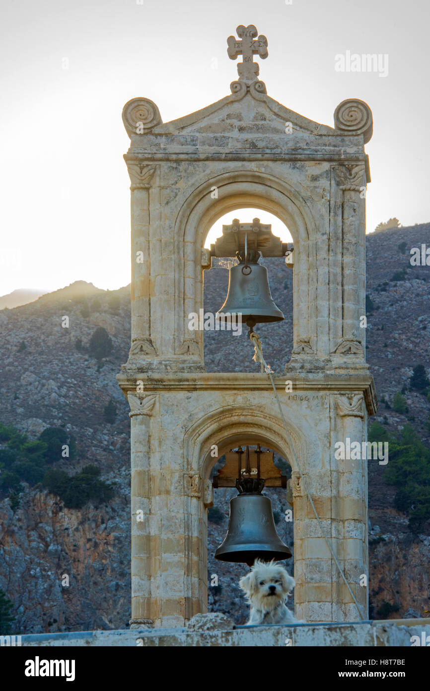 Griechenland, Kreta, Kirche im Bergdorf Christos zwischen Myrtia und Viannos Stock Photo