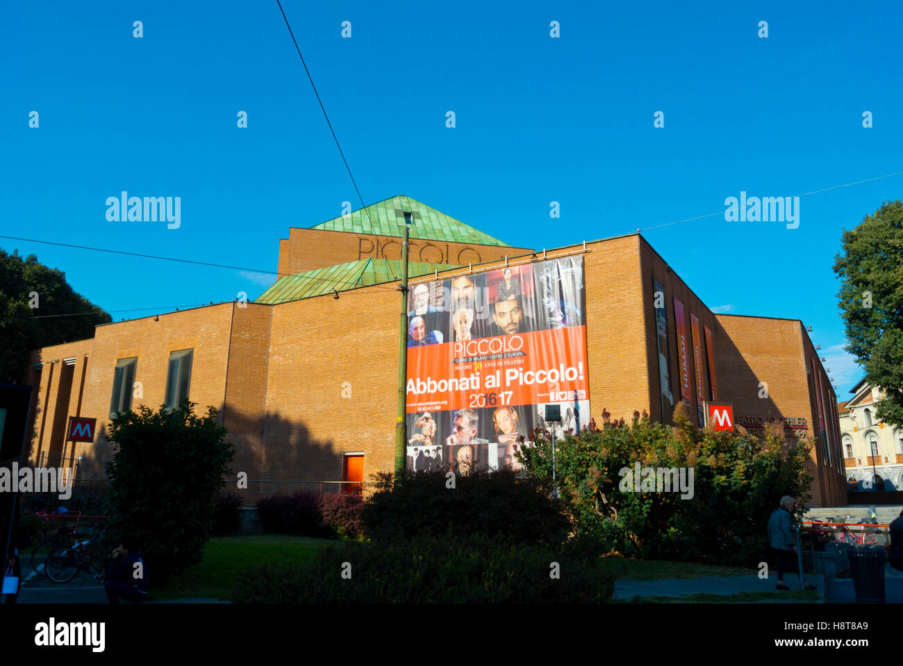 The piccolo theater hi-res stock photography and images - Alamy