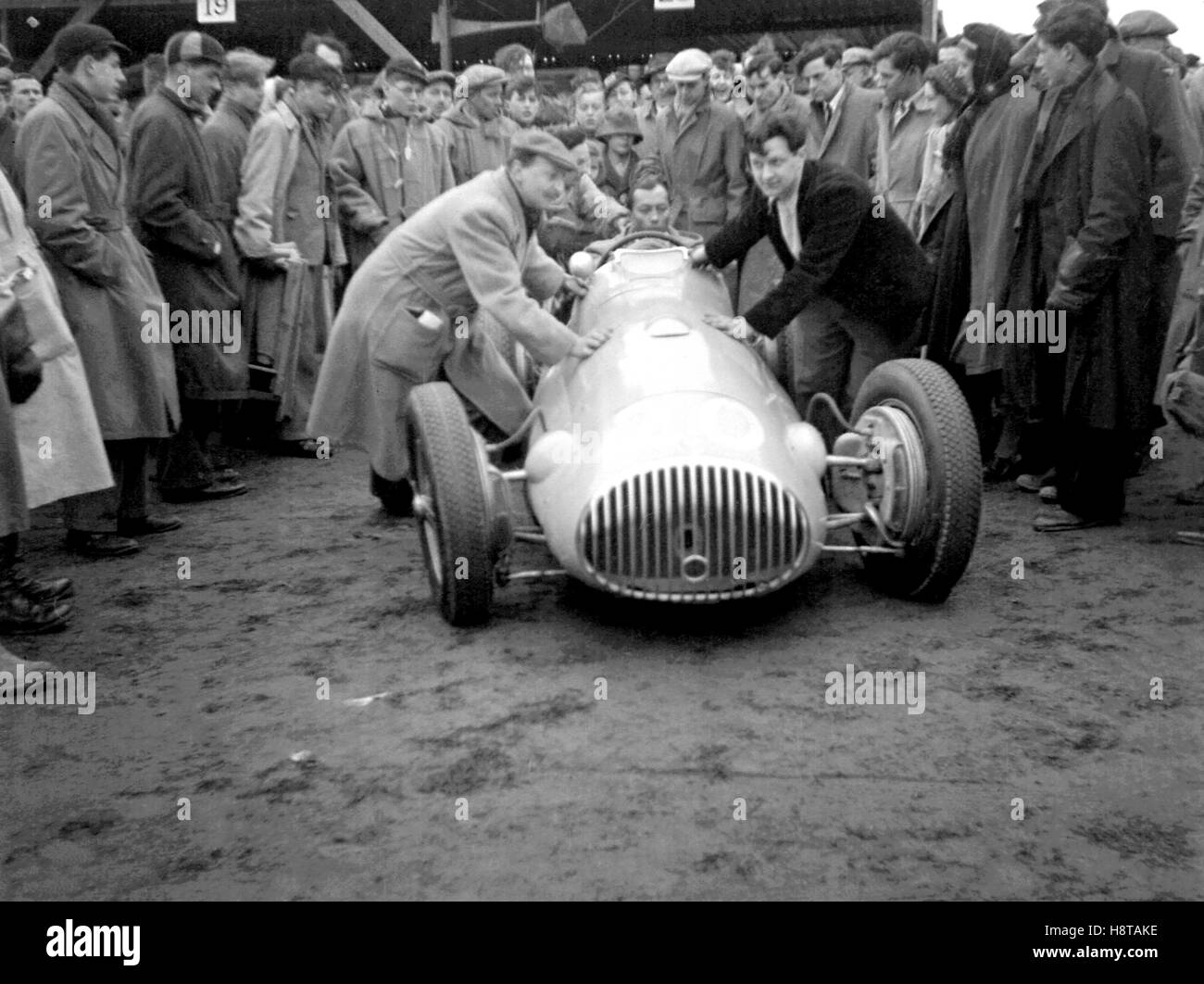 1951 GOODWOOD B.BIRA OSCA V12 TONY RUDD RIGHT Stock Photo