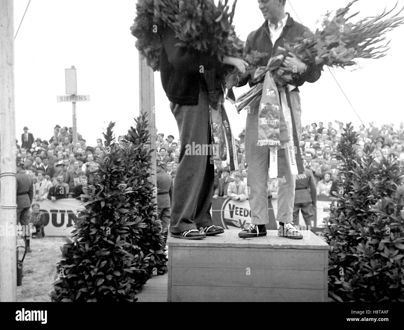 1954 BERLIN GP GT RACE WINNERS PODIUM Stock Photo