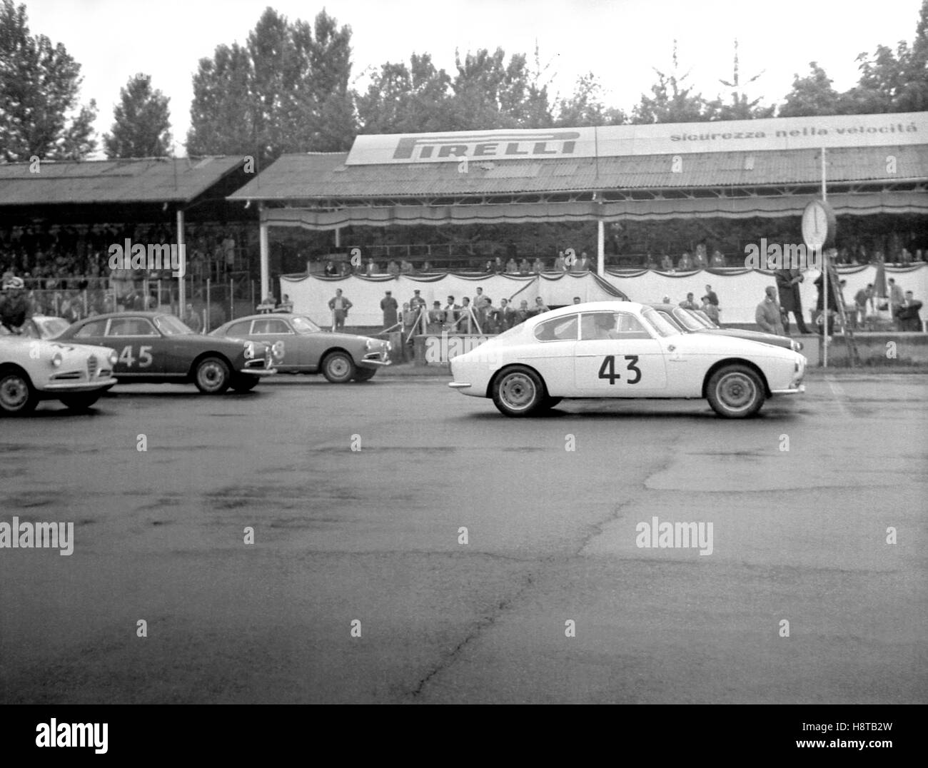 1956 ITALIAN GP TOURING CARS GRID 2 Stock Photo