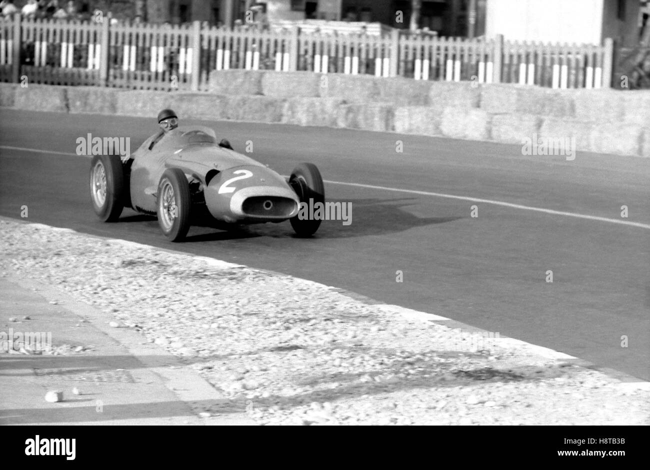 1957 PESCARA GP JUAN MANUEL FANGIO MASERATI 250F Stock Photo