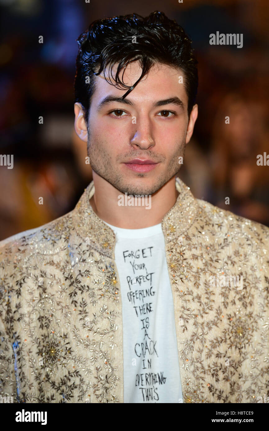 Ezra miller fantastic beasts sales premiere