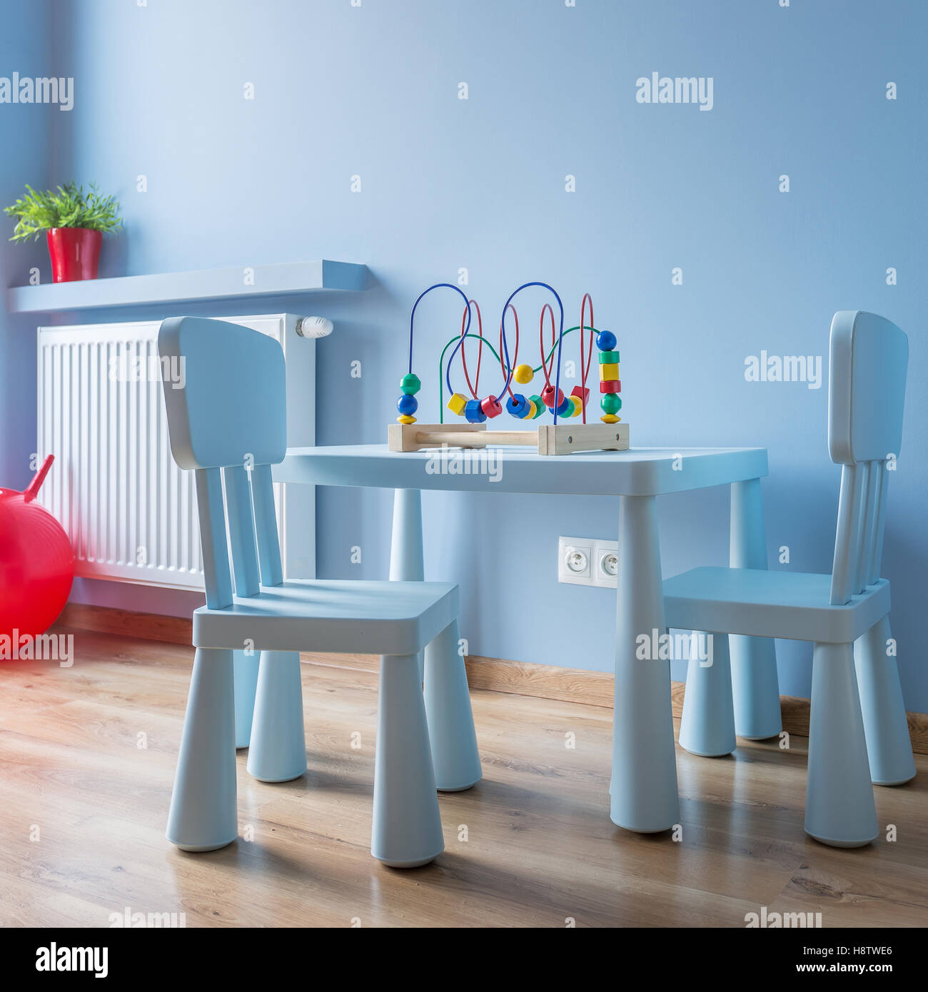 small baby table and chairs