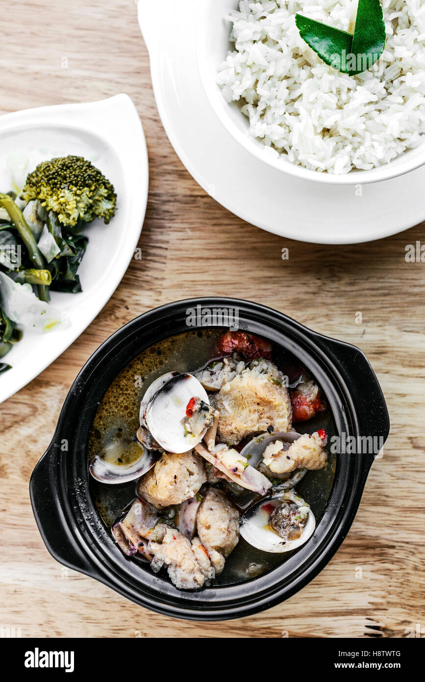 traditional fish clams and mixed seafood portuguese caldeirada de peixe