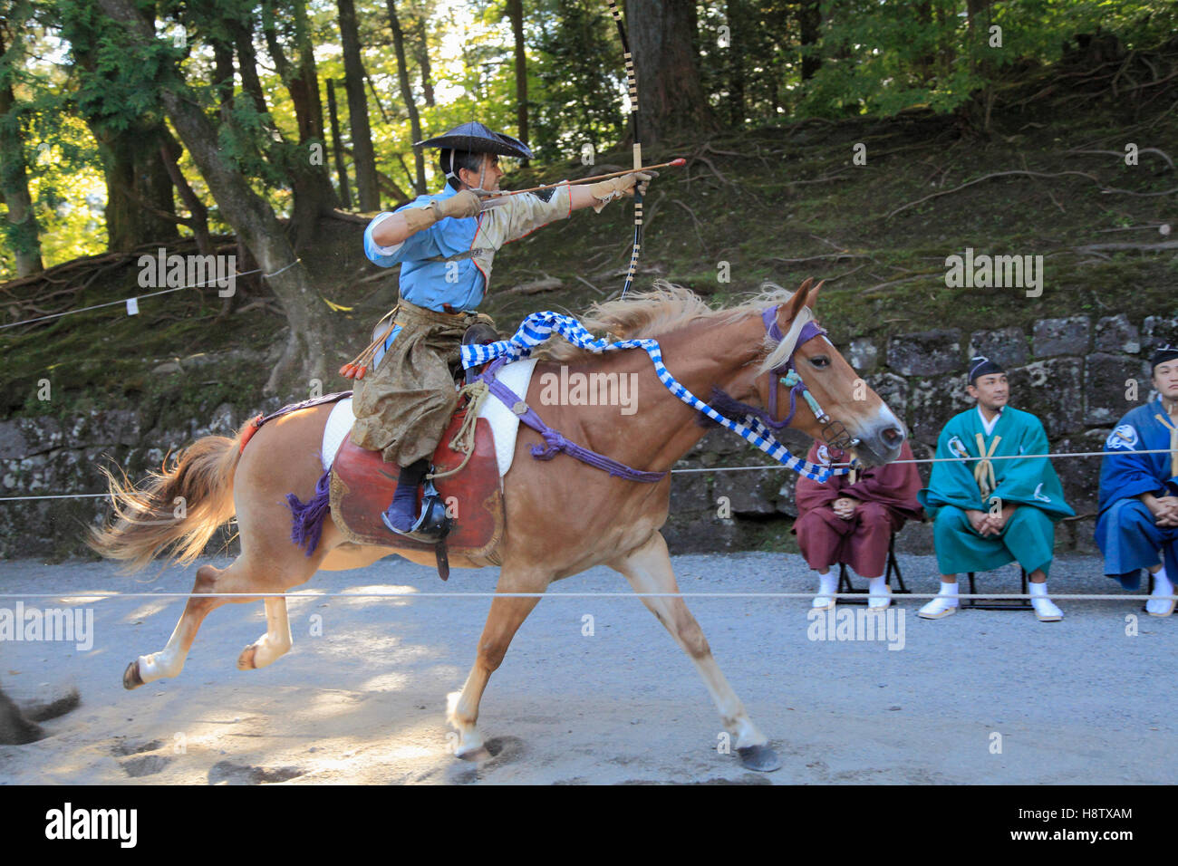 Japan, Nikko, festival, Yabusame, horseback archery Stock Photo Alamy