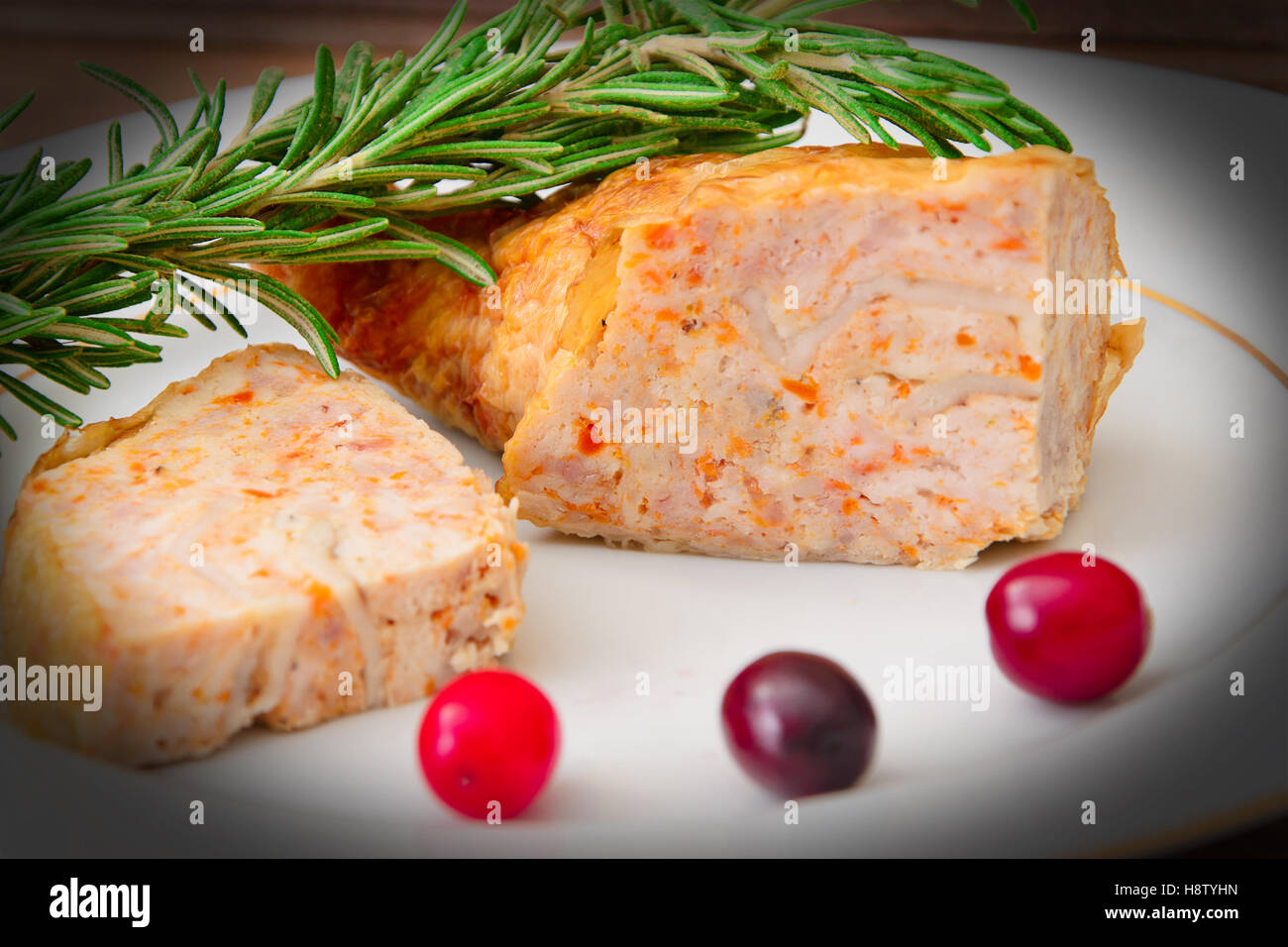 Festive Russian Kurnik sliced pie stuffed with chicken, potatoes and onions  close up on a slate board on the table. vertical top view above Stock Photo  - Alamy