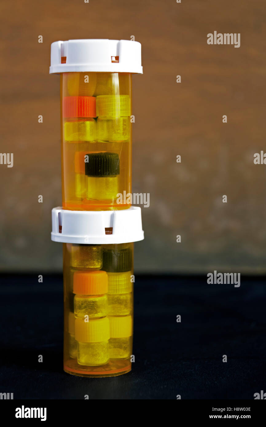 Pharmaceutical vials hires stock photography and images Alamy