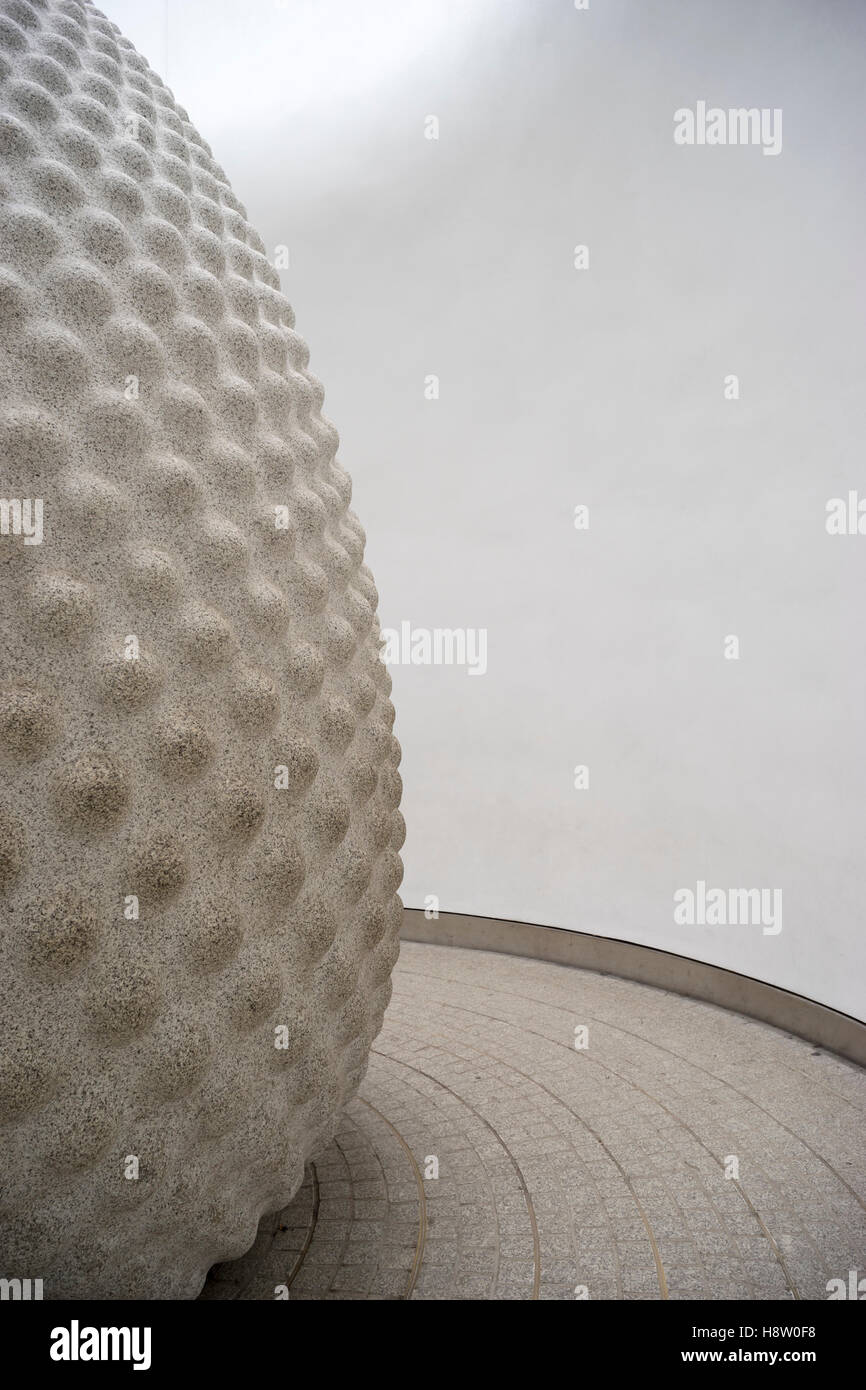 Eden project seed sculpture hires stock photography and images Alamy