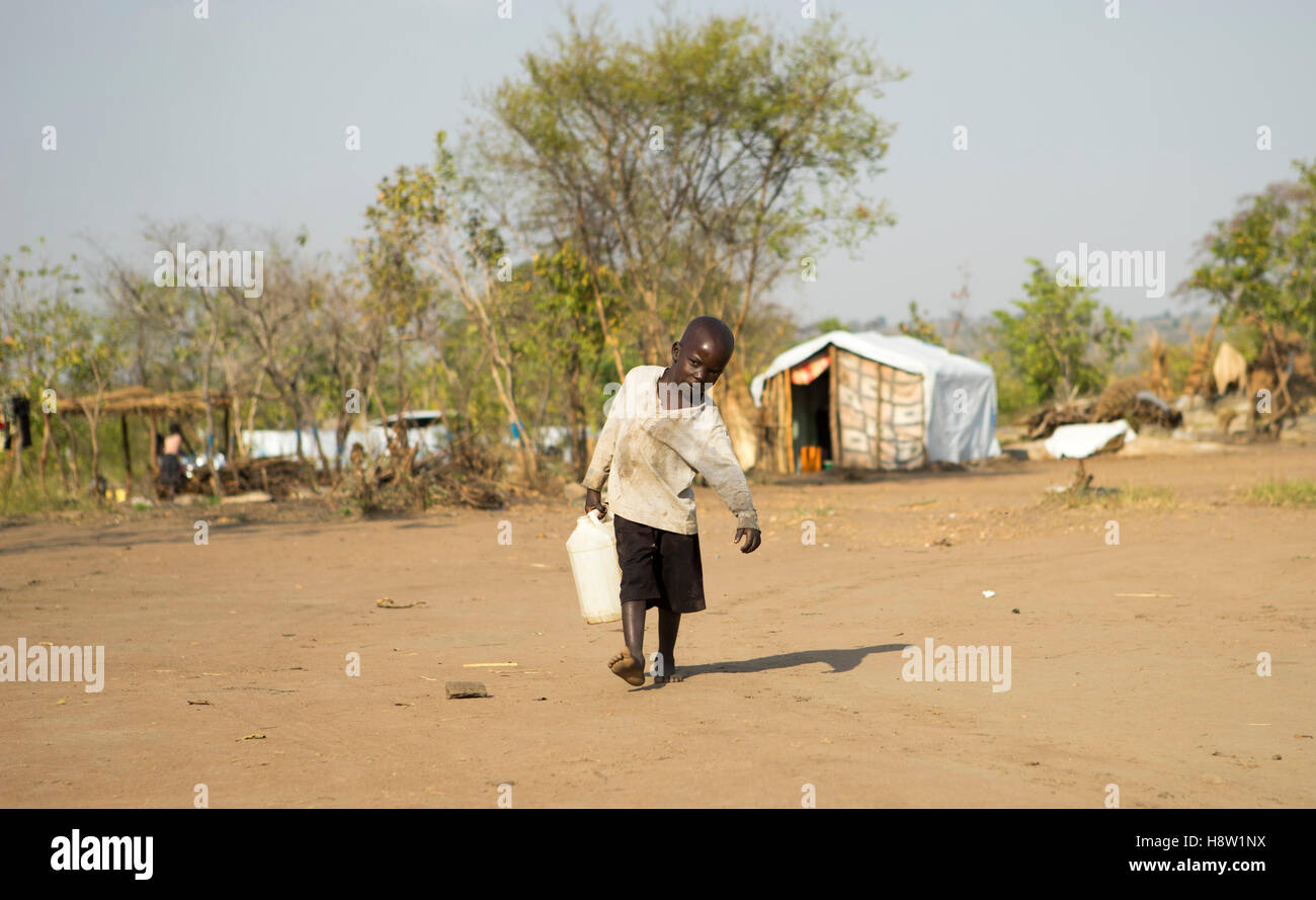 Agogo, UNHCR camps for refugees from South-Sudan, located 5 km from the town of Adjumani in North-Uganda. Nov, 2016. Stock Photo