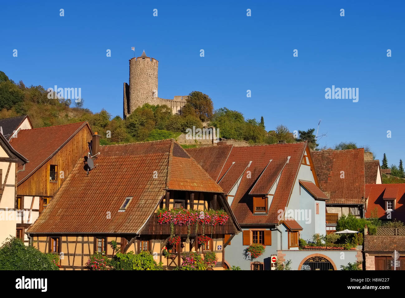 Stadtansicht Kaysersberg im Elsass, Frankreich - townscape Kaysersberg, Alsace in France Stock Photo