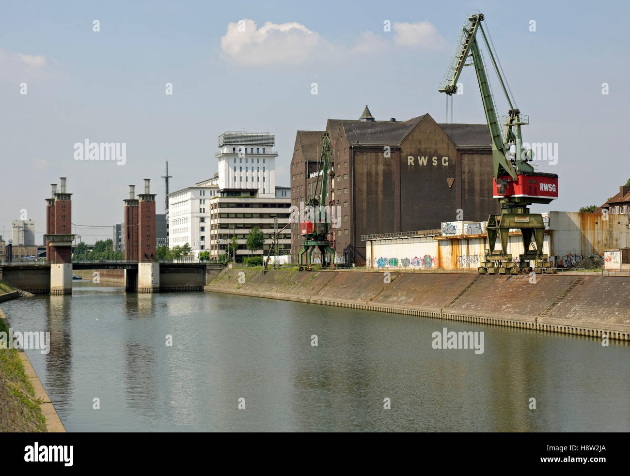 Inner Harbour and Schwanentor Bridge, Duisburg, North Rhine-Westphalia ...