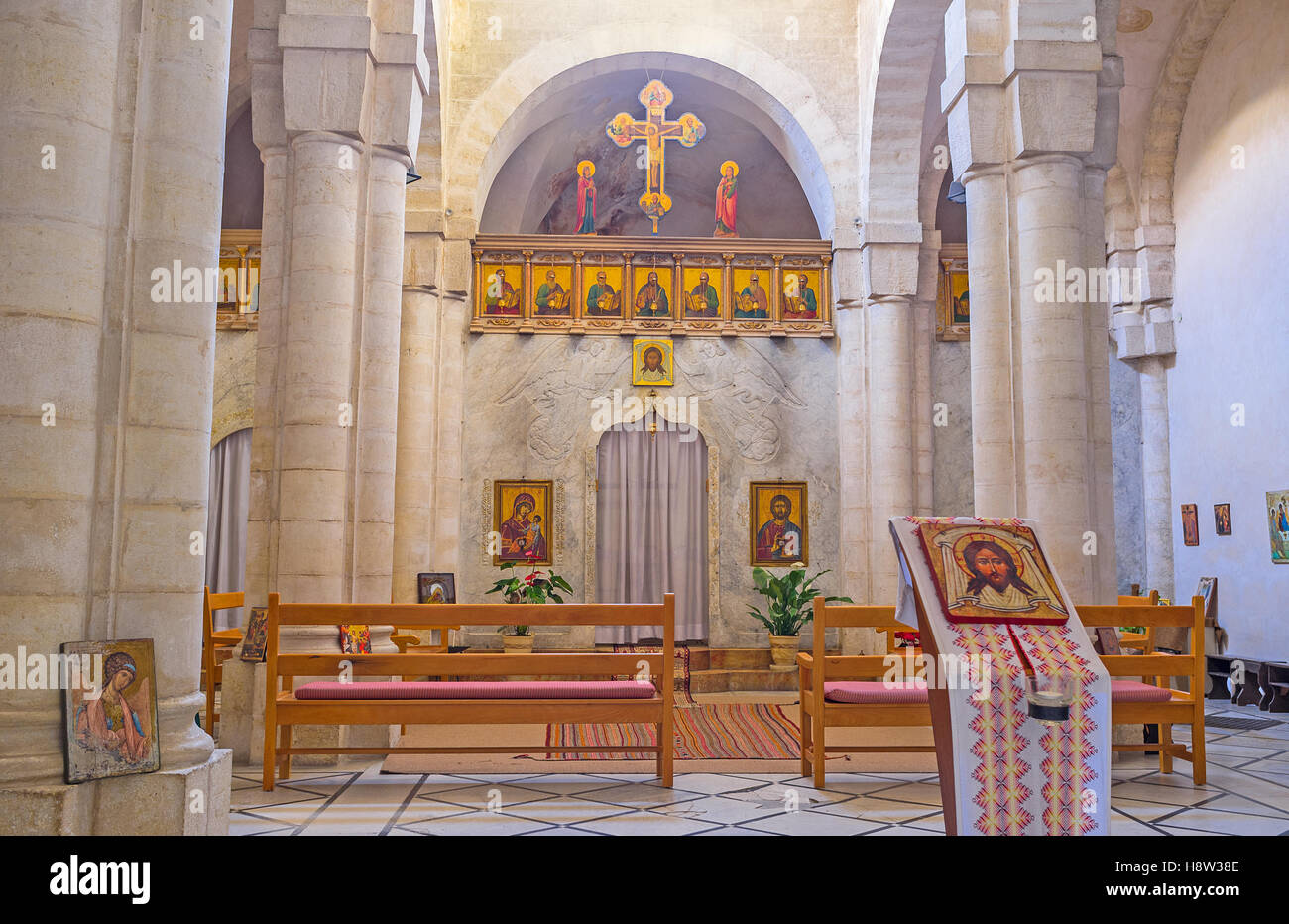 St veronicas church hi-res stock photography and images - Alamy