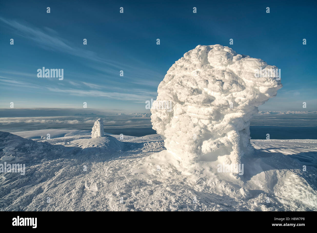 Panorama on top of Nordenskiölfjellet, snow and cold form interesting structures.Winter scenery Longyearbyen, Spitsbergen Stock Photo