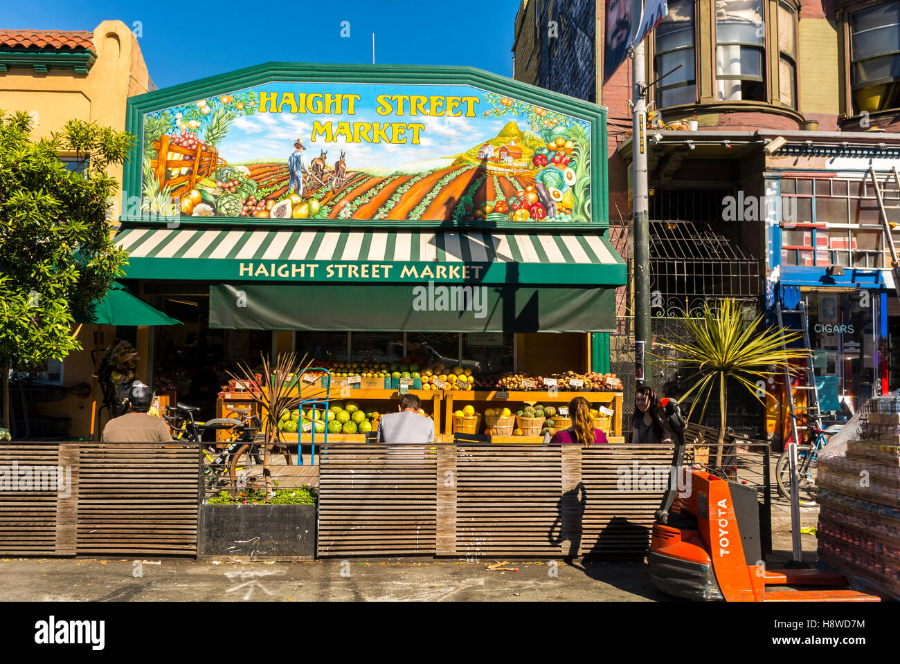 San Francisco, CA, USA, "Haight Street Market", Grocery Food Store