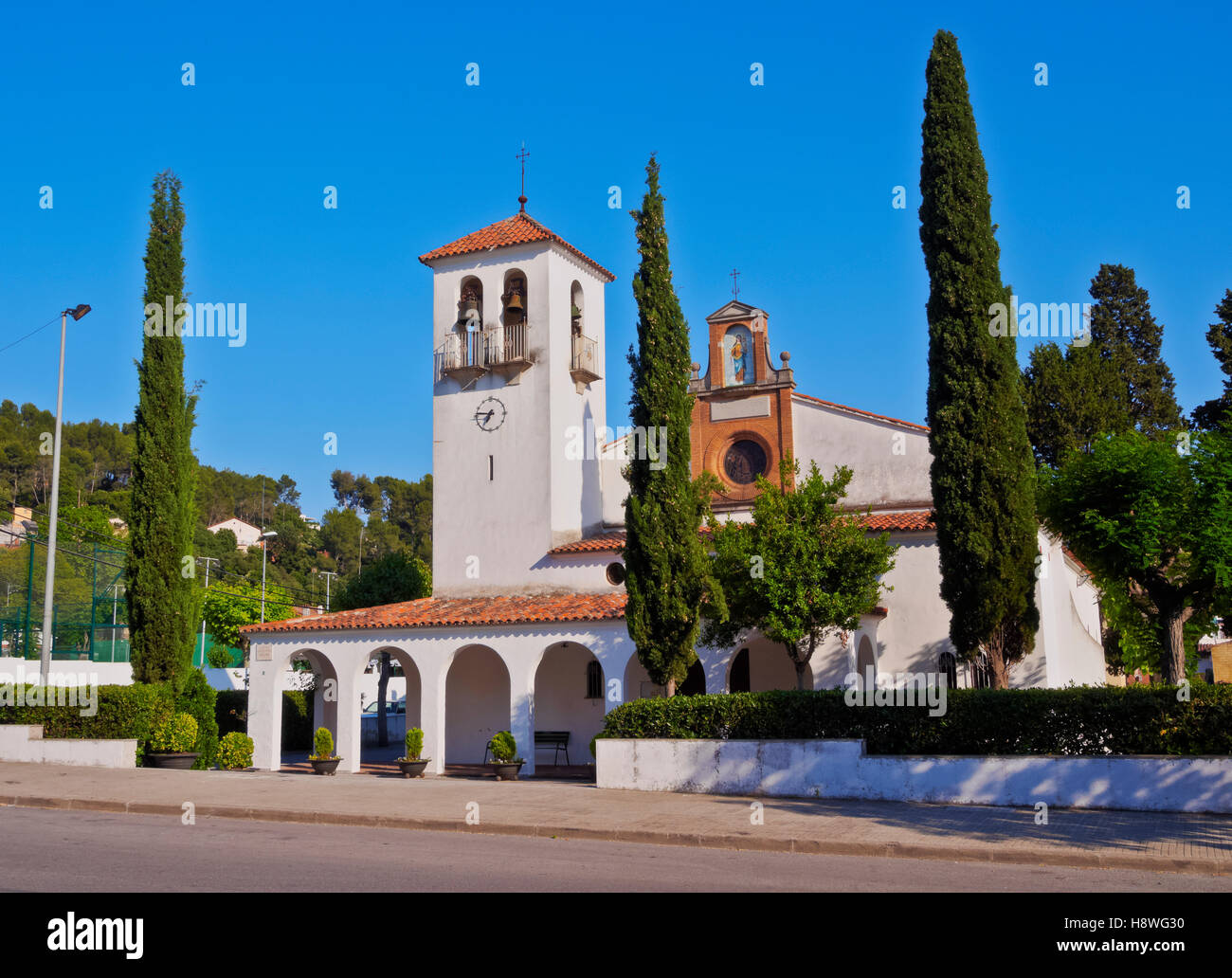 Parroquia mare de deu del roser hi-res stock photography and images - Alamy