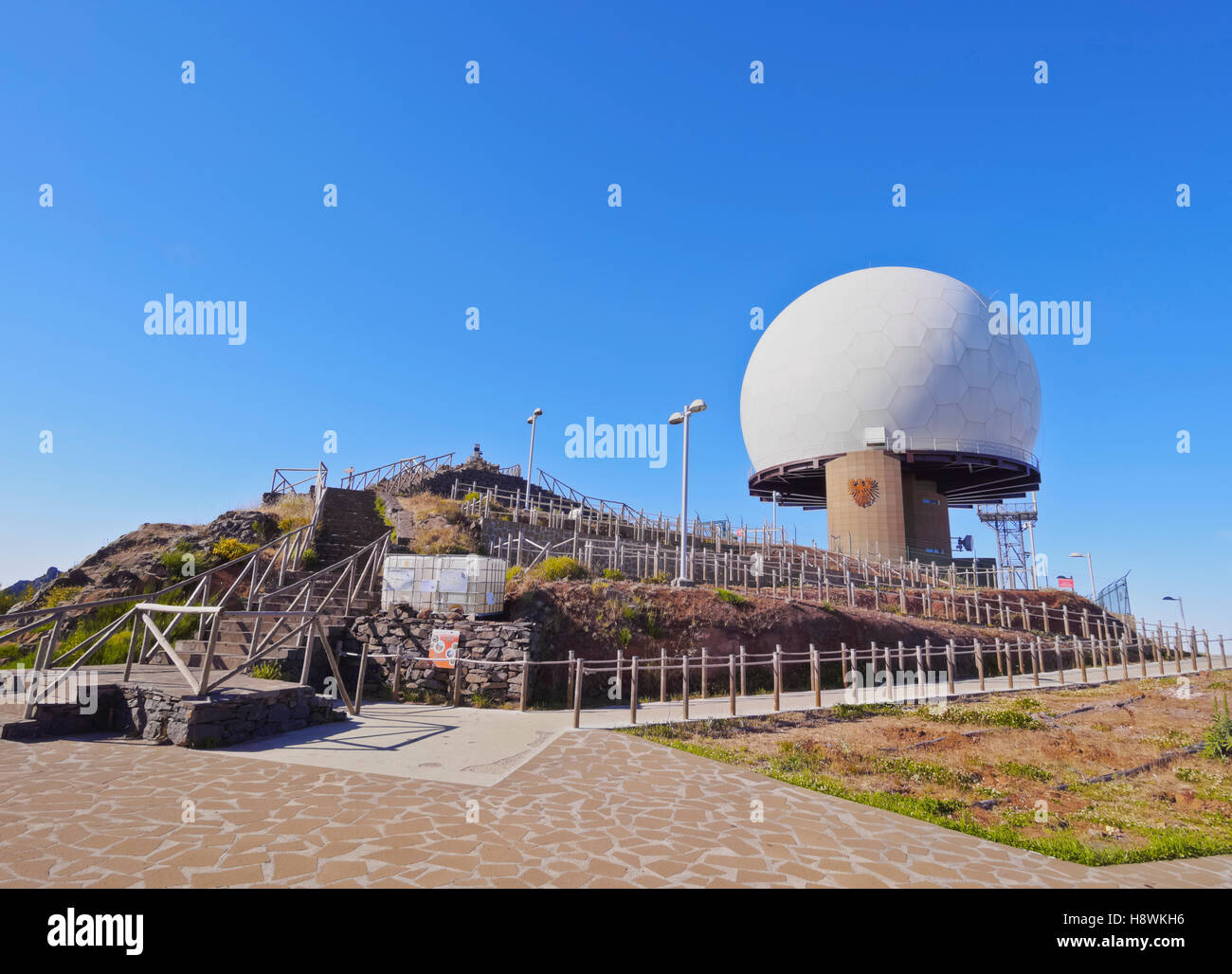 Portugal, Madeira, View of the observatory on top of the Pico do Arieiro. Stock Photo